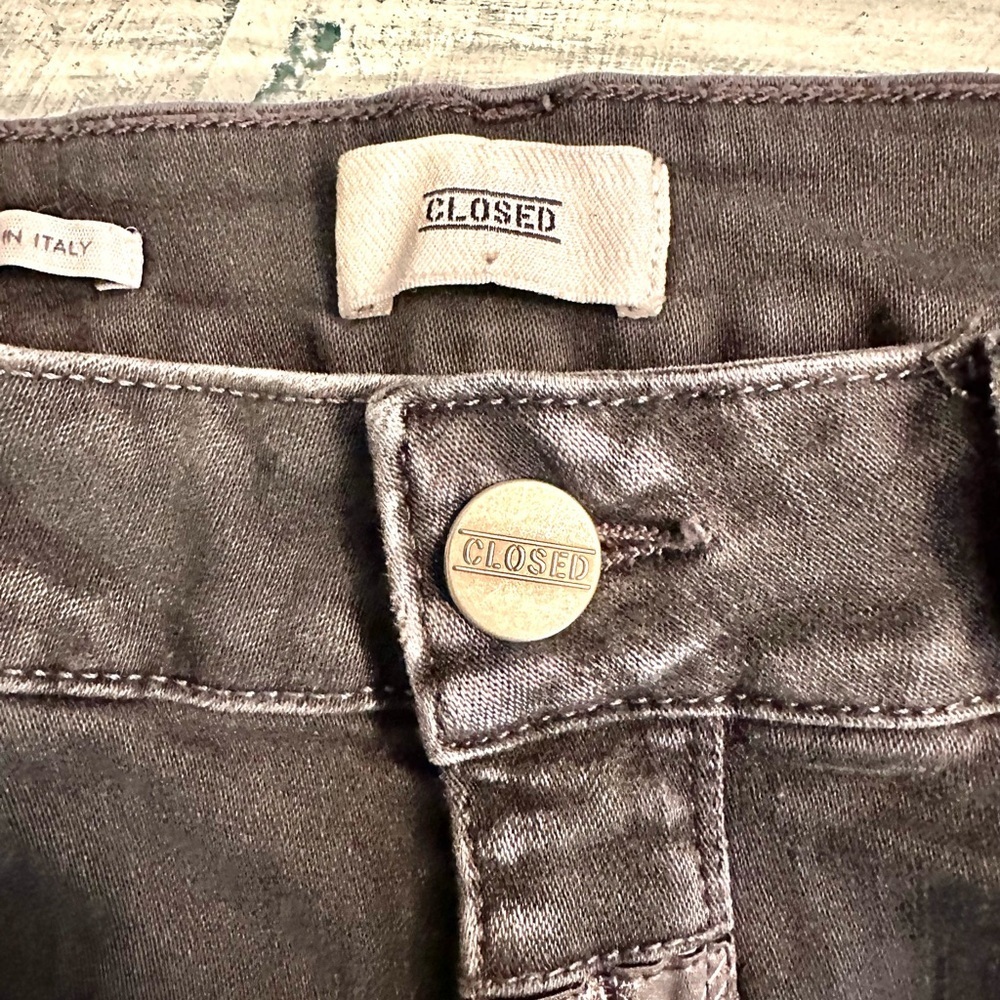 Closed Denim Baker Skinnies - Picture 5 of 9